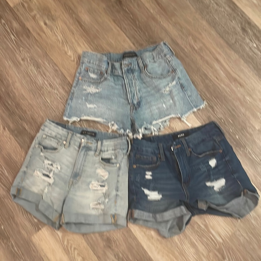 Aeropostale Jean short lot: high rise curvy/midi; boyfriend